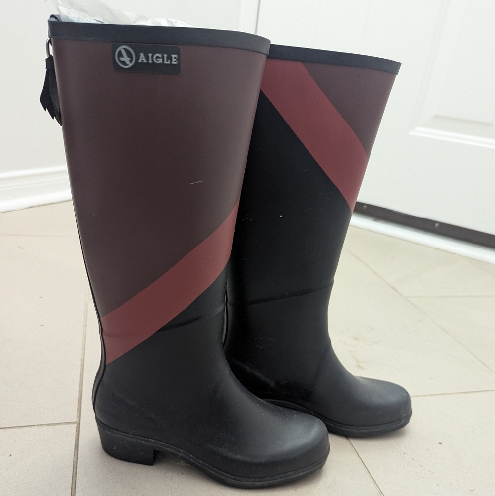 Aigle Black and Brown Winter Rain Boots
